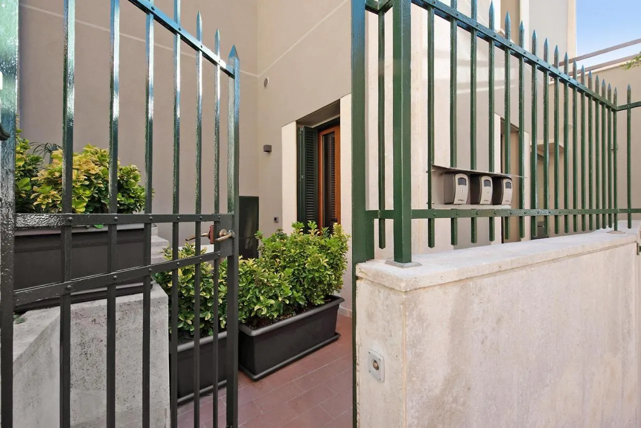 Valeria 1- Arenzanohost Apartment 0*, Arenzano